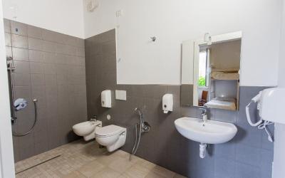 Camera Familiare con Bagno Privato