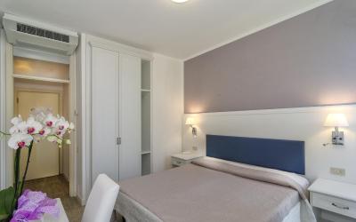 Camera Matrimoniale/Doppia con Letti Singoli