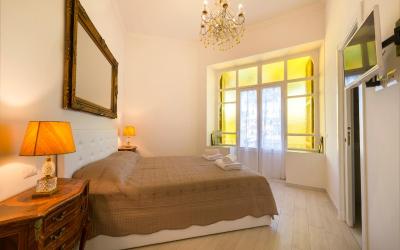 Camera Matrimoniale con Balcone