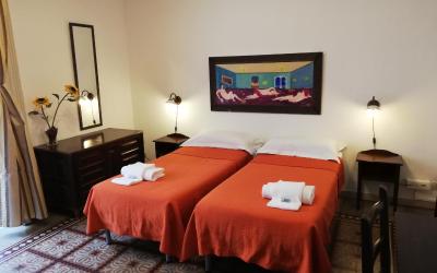 Camera Budget Matrimoniale/Doppia con Letti Singoli