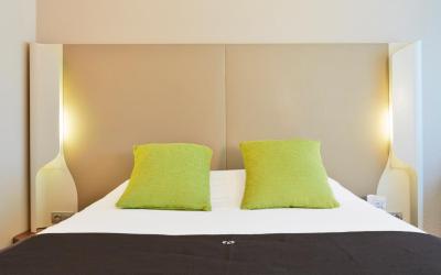 Chambre Double Nouvelle Gu00e9nu00e9ration avec 1 Lit Double et 1 Lit Junior Chambre Double Nouvelle Gu00e9nu00e9ration avec 1 Lit Double et 1 Lit Junior