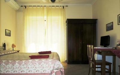 Camera Standard Matrimoniale/Doppia con Letti Singoli