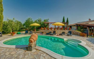 Casa con 4 camere da letto