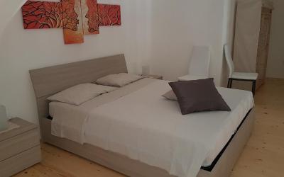 Appartamentino su 2 Livelli - Via Castriota 51