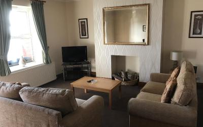 Apartment with Sea View - Pet Friendly