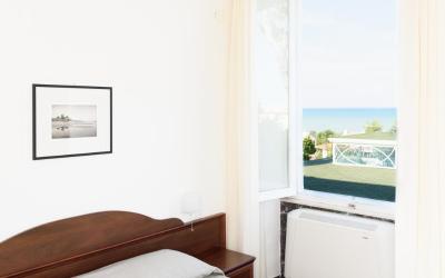 Camera Superior Matrimoniale/Doppia con Letti Singoli con Vista Mare