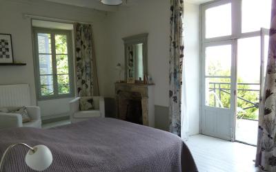 Chambre Double Supu00e9rieure avec Vue sur la Campagne Chambre Double Supu00e9rieure avec Vue sur la Campagne