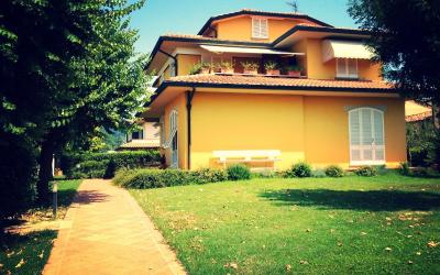 Villa con Vista Giardino