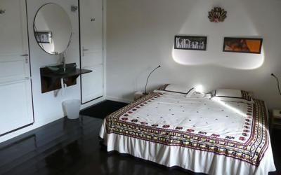 Chambre Double avec Salle de Bains Privative Chambre Double avec Salle de Bains Privative