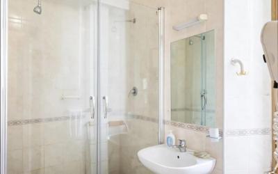 Posto Letto in Dormitorio Misto con 6 Letti