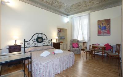 Camera Tripla Deluxe 