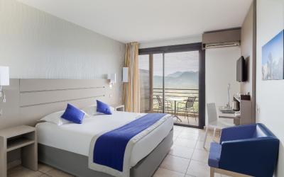 Chambre Lit Queen-Size Confort
