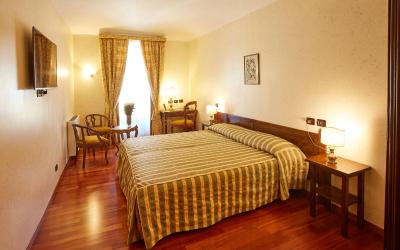 Camera Matrimoniale Superior