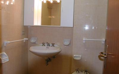 Appartamento con 1 Camera da Letto Appartamento con 1 Camera da Letto