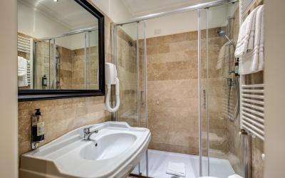 Camera Doppia con Letti Singoli