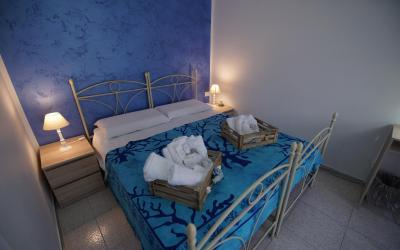 Camera Matrimoniale/Doppia con Letti Singoli