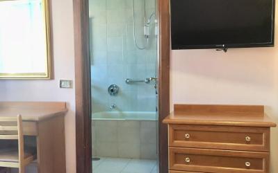 Camera Familiare (2 Adulti + 1 Bambino) 