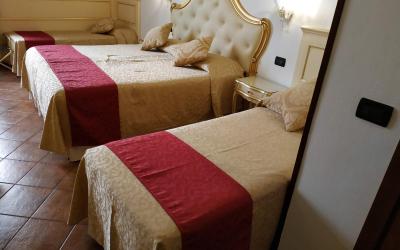 Camera Quadrupla con Bagno Privato