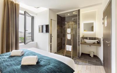 Chambre Doubleu00a0-u00a0Vue Latu00e9rale sur Port