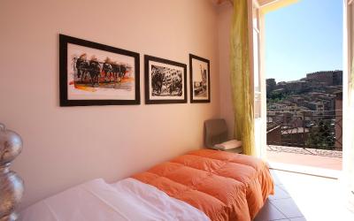 Camera Singola con Vista Cittu00e0