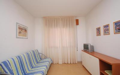 Appartamento con 2 Camere da Letto Appartamento con 2 Camere da Letto