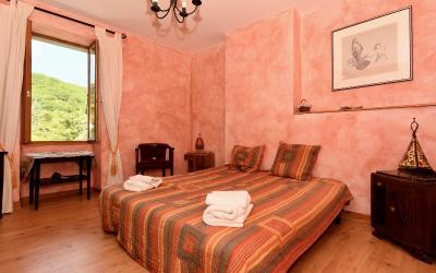 Chambre Double ou Lits Jumeaux avec Salle de Bains Privative Chambre Double ou Lits Jumeaux avec Salle de Bains Privative