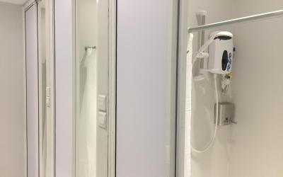 Tempat Tidur di Kamar Asrama Wanita 4-Tempat Tidur Tempat Tidur di Kamar Asrama Wanita 4-Tempat Tidur