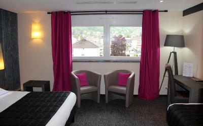 2 Chambres Doubles Communicantes 2 Chambres Doubles Communicantes