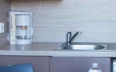 Studio Lit King-Size Studio Lit King-Size