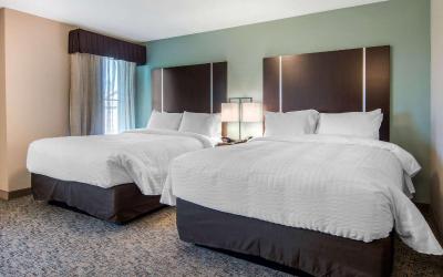Queen Room with Two Queen Beds - Non-Smoking