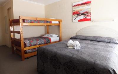 Motel Unit 4 Berth