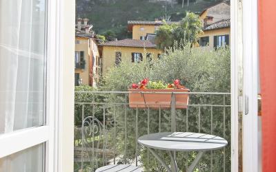 Grande Appartamento con 1 Camera da Letto