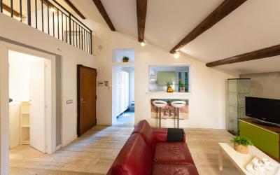 Appartamento con 2 Camere da Letto