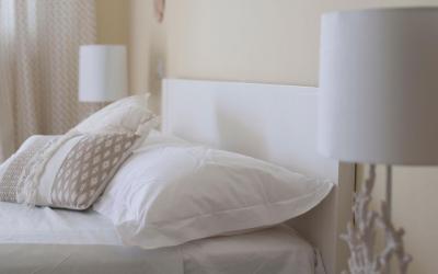 Camera Matrimoniale con Balcone e Vista Mare