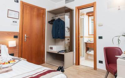 Camera Singola Superior