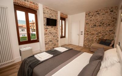 Camera Matrimoniale Deluxe con 1 Letto Supplementare