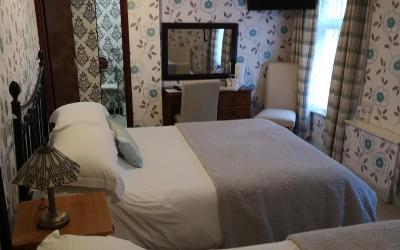 Comfort Twin Room