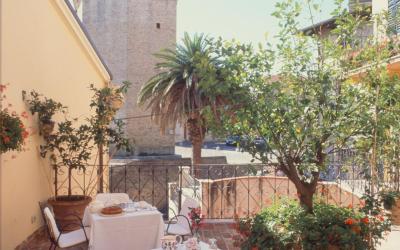 Camera Matrimoniale/Doppia con Letti Singoli con Terrazza