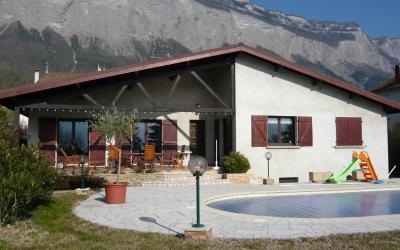 Villa avec Piscine Privu00e9e Villa avec Piscine Privu00e9e