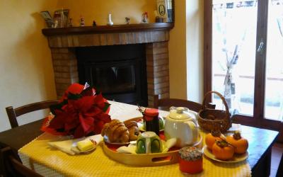 Appartamento con 2 Camere da Letto e Vista Piscina