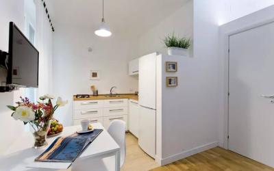 Appartamento con Balcone