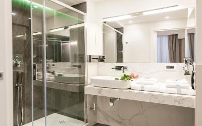 Camera Queen con Vasca Idromassaggio