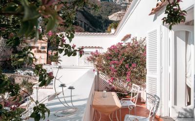 Camera Deluxe Matrimoniale con Vista Mare