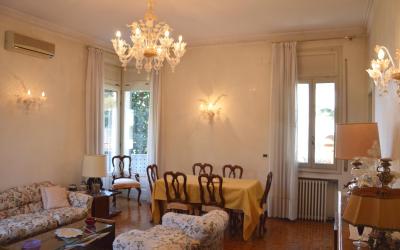 Appartamento con 3 Camere da Letto