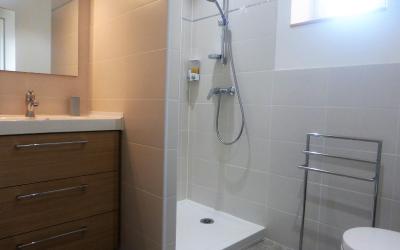 Chambre Double avec Salle de Bains Privative Chambre Double avec Salle de Bains Privative