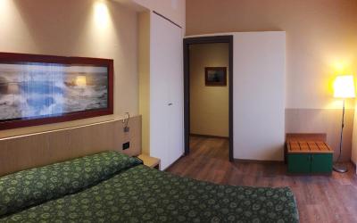 Camera Economy Matrimoniale/Doppia con Letti Singoli con Balcone