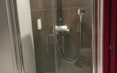 Chambre Lit King-Size Supu00e9rieure avec Balcon Chambre Lit King-Size Supu00e9rieure avec Balcon