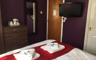 Double Room with Private Bathroom