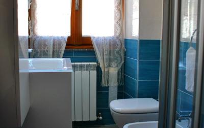 2 Camere Comunicanti