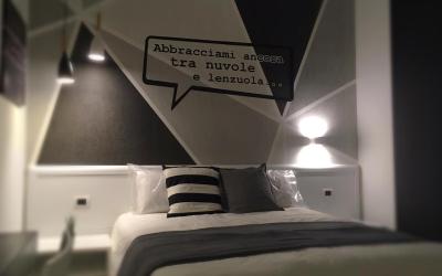 Camera Matrimoniale/Doppia con Letti Singoli con Bagno Privato Esterno